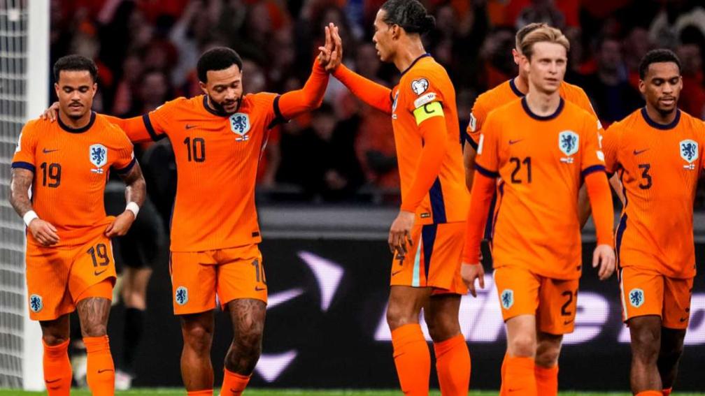 今日竞彩推荐：飞流直下三千尺  今日周五世预赛赛事4串1赛事前瞻，不容错过