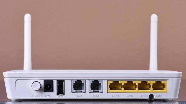 光猫VS 路由器，两者明明都有WiFi，到底有哪些区别？