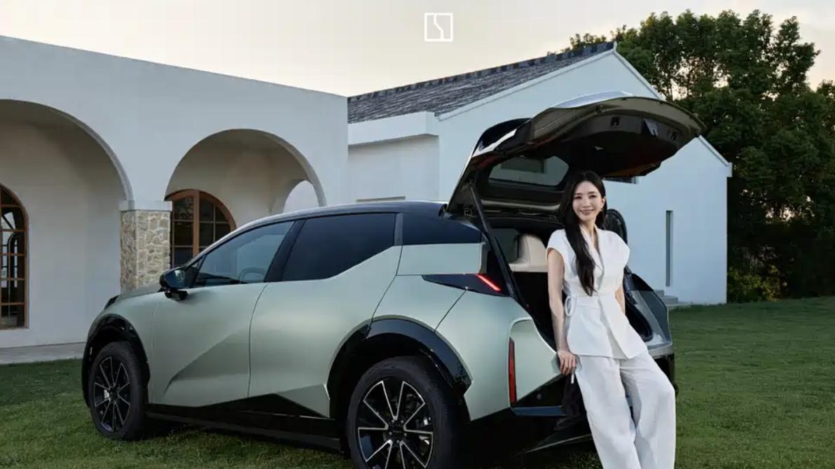 新款极氪X官图来了，是否值得期待，新车有哪些特点和优势？