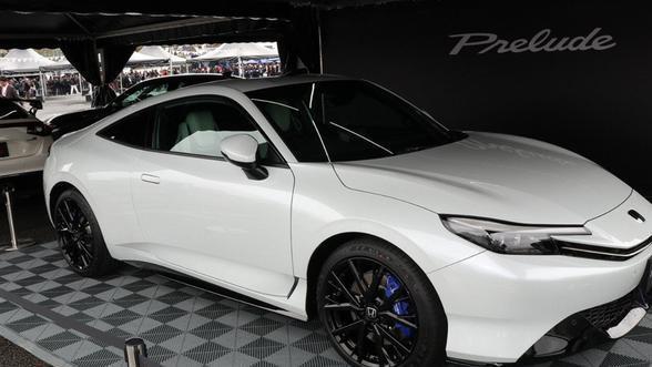 全新双门轿跑Prelude实车亮相，本田情怀再现，对决丰田GR86谁更胜一筹