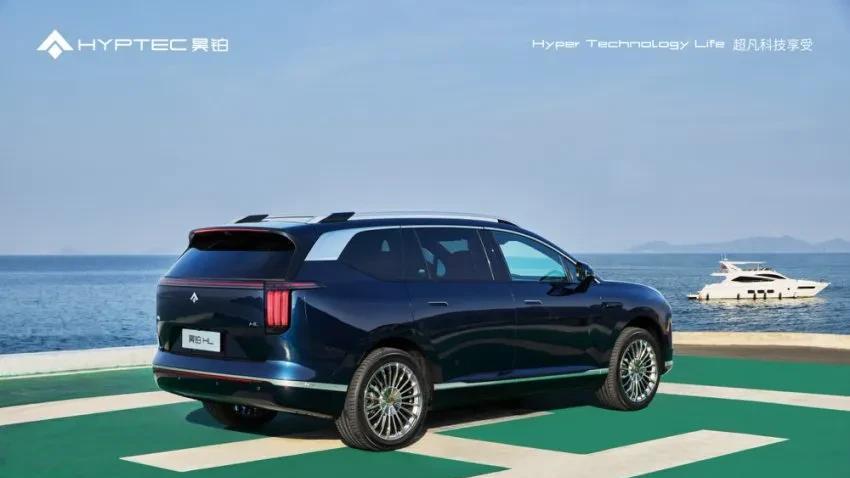 30万级六座SUV天花板！昊铂HL把百万配置卷成白菜价