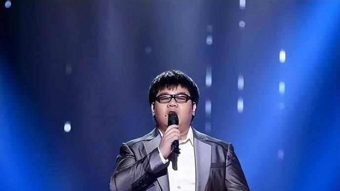 从春晚宠儿到无人问津：盲人歌手杨光为何亲手毁掉星途？