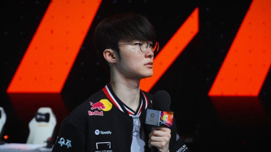 Faker认为T1四名队友是最强的LOL选手