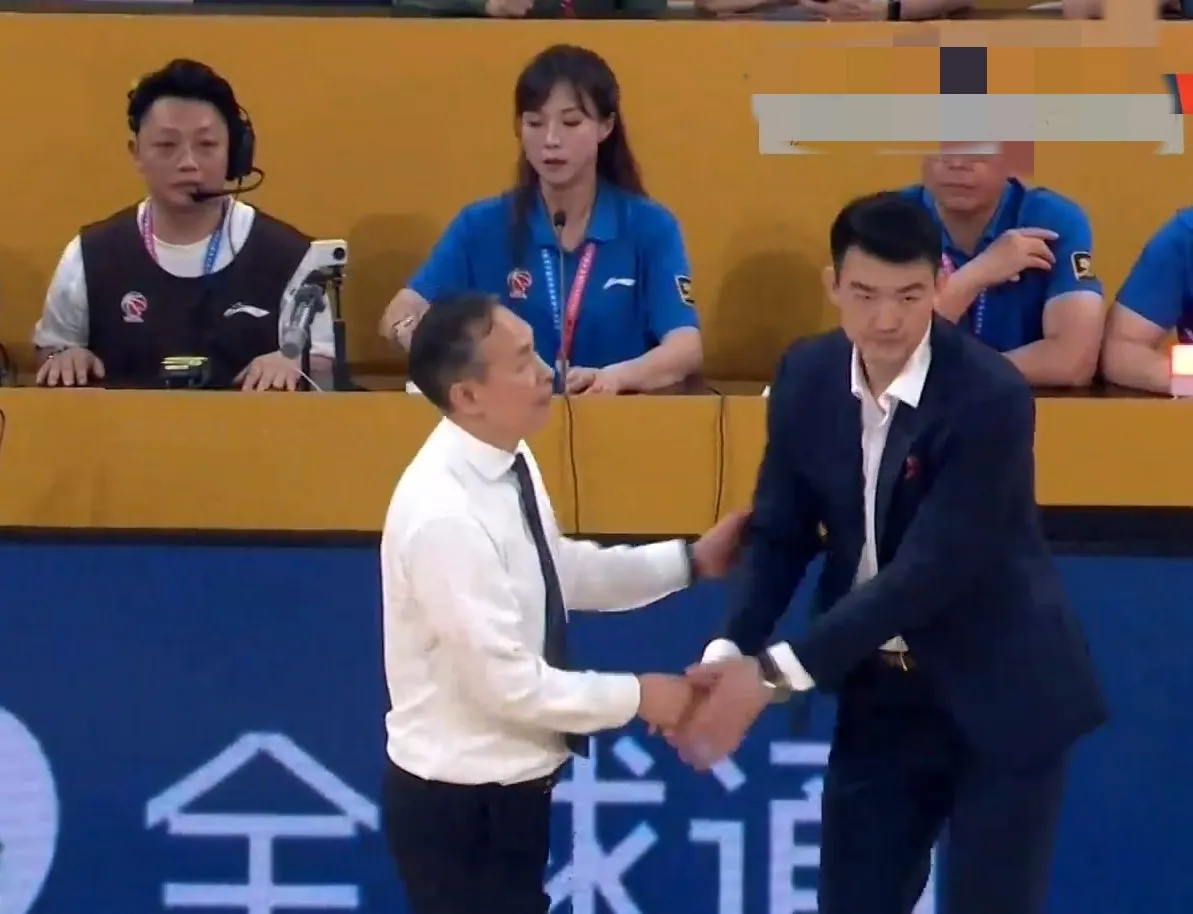 Game over回家还是背水一战？今晚第八个总冠军今晚会不会揭晓？