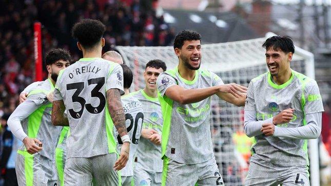 英超榜首竞争激烈，阿尔特塔强调阿森纳不惧怕面对曼城