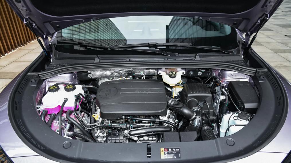 1小时大定破万，定位中型SUV，尚界H5表现如何？