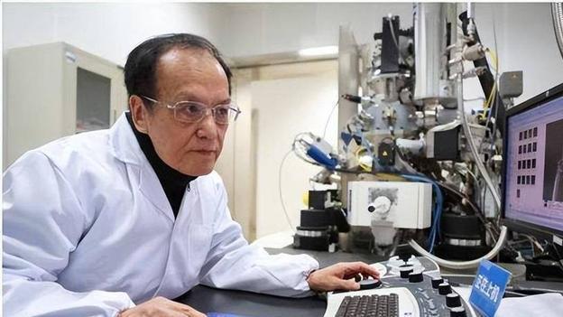 中国成功试爆“氢弹”？美俄没攻克的难题，被我国80岁老头突破？