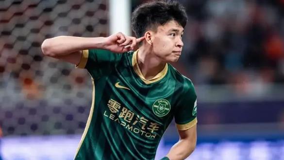 王钰栋闪耀中超！国青小将的崛起之路