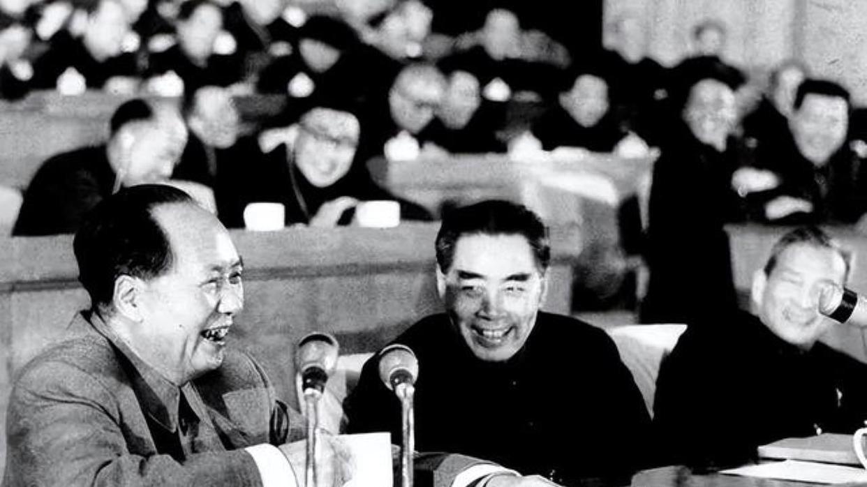 1961年的无声对话，总理的担忧，领袖的选择？