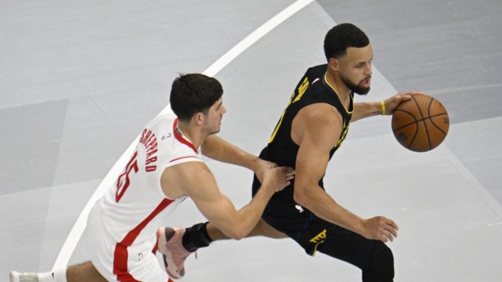 轰下27分，再砍31分，从局外人打成球队核心！哈登贡献确实很大