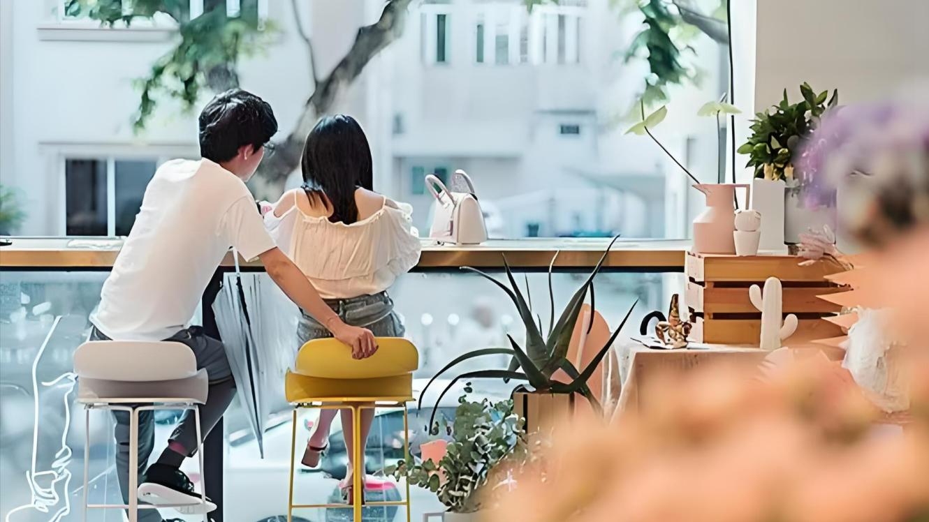 女朋友说：她和前男友同居一年什么都没有发生，真的是这样吗？