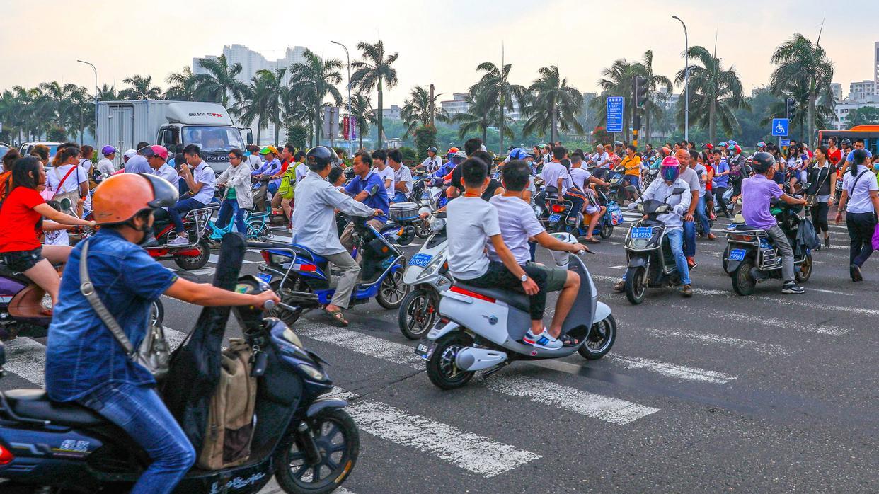 新国标下老百姓，想要一辆既能安全上下班、接送孩子，又不会耽误时间的交通工具，为什么就这么难？