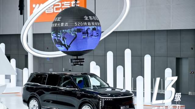 2025广州车展，9系旗舰，6系爆品，都在智己！