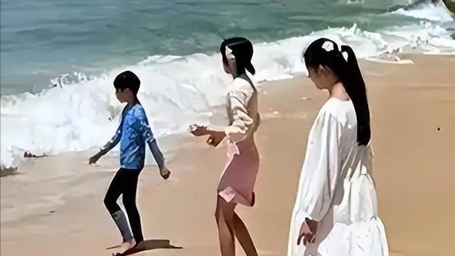 小玥儿与汪小菲、马筱梅愉快出行，举止亲密如同母女。