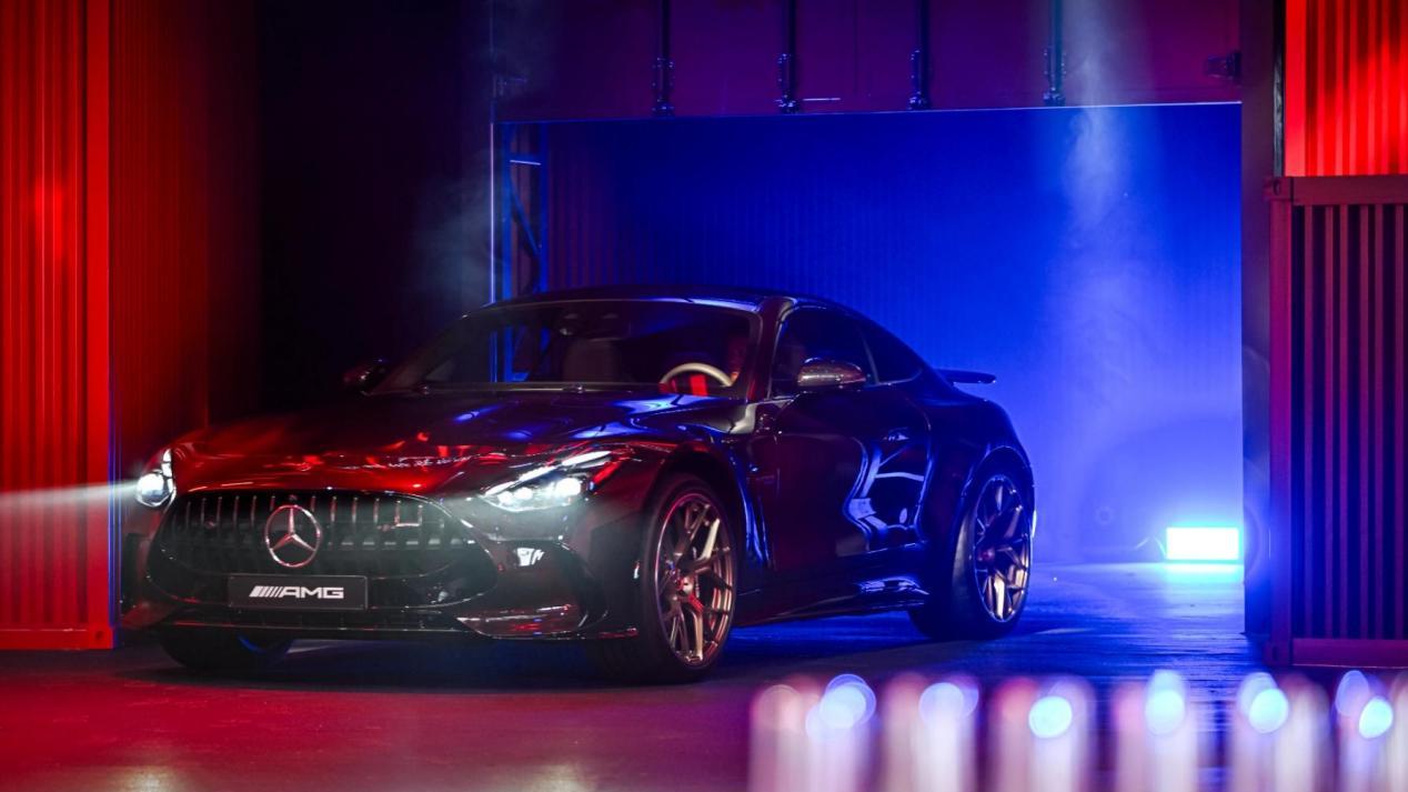 AMG GT 63 4MATIC+来了！这辆跑车，开了就不想停？