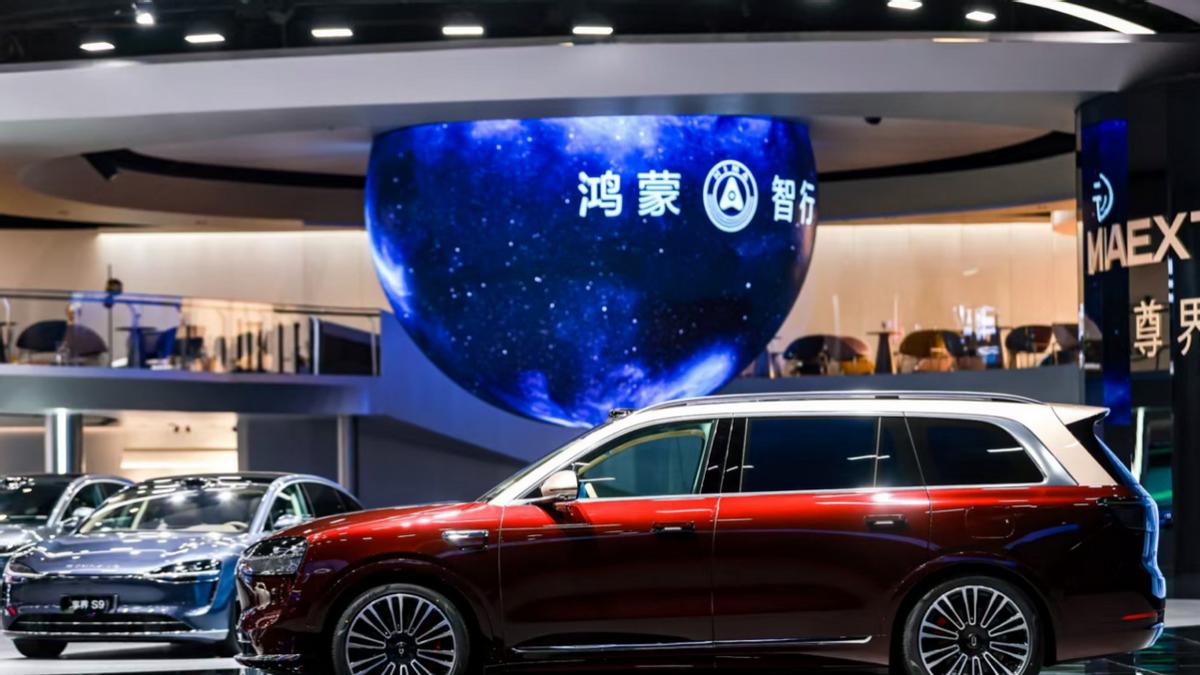 国际友人、明星纷纷点赞！问界M9凭实力引爆上海车展
