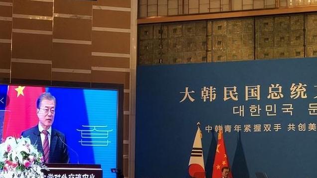 大选只剩一个月，韩当局坐不住了，尹锡悦没活路，文在寅也得陪葬