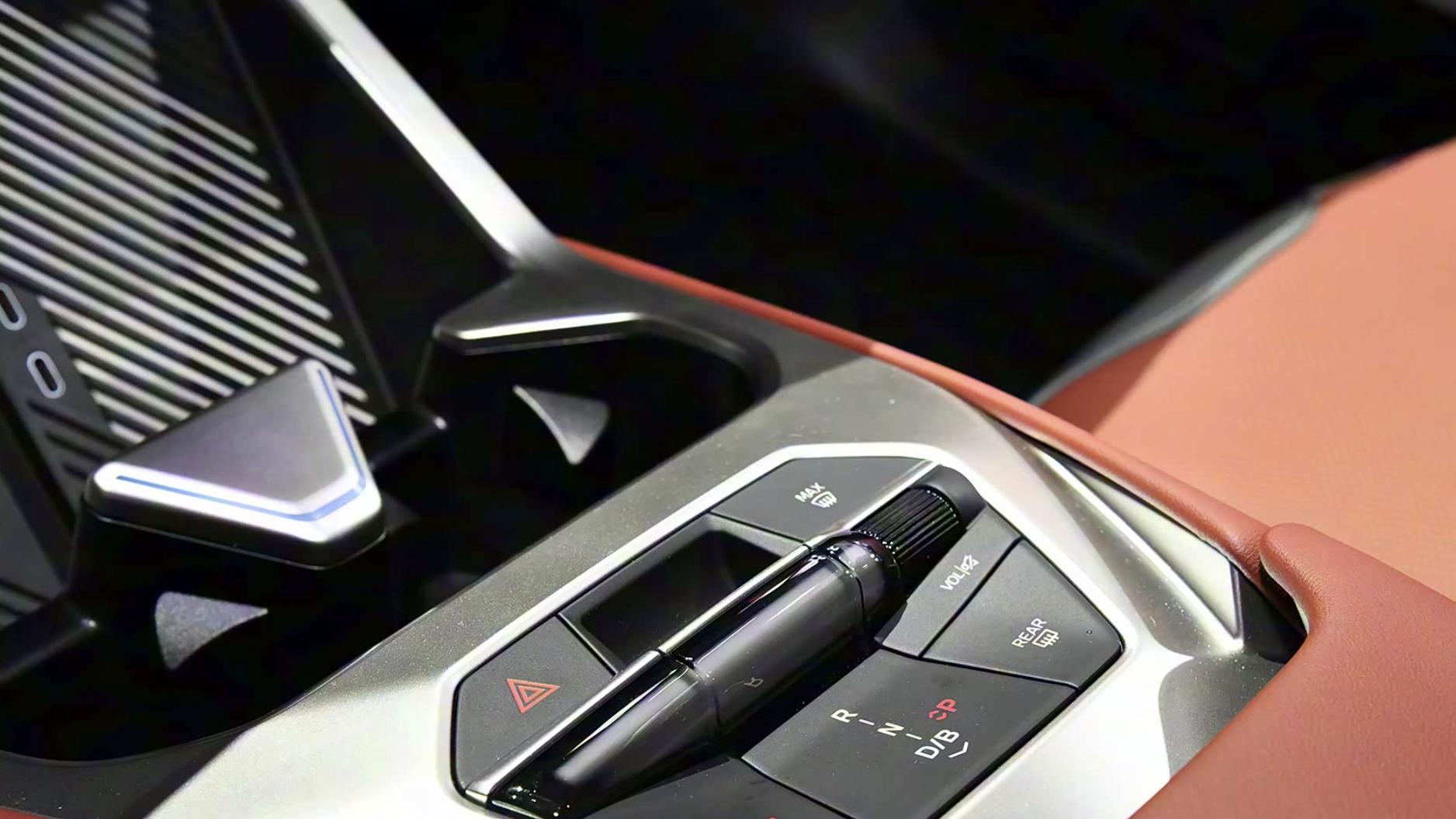 不一样的宝马SUV，多种车漆配色，搭载新一代eDrive电力驱动