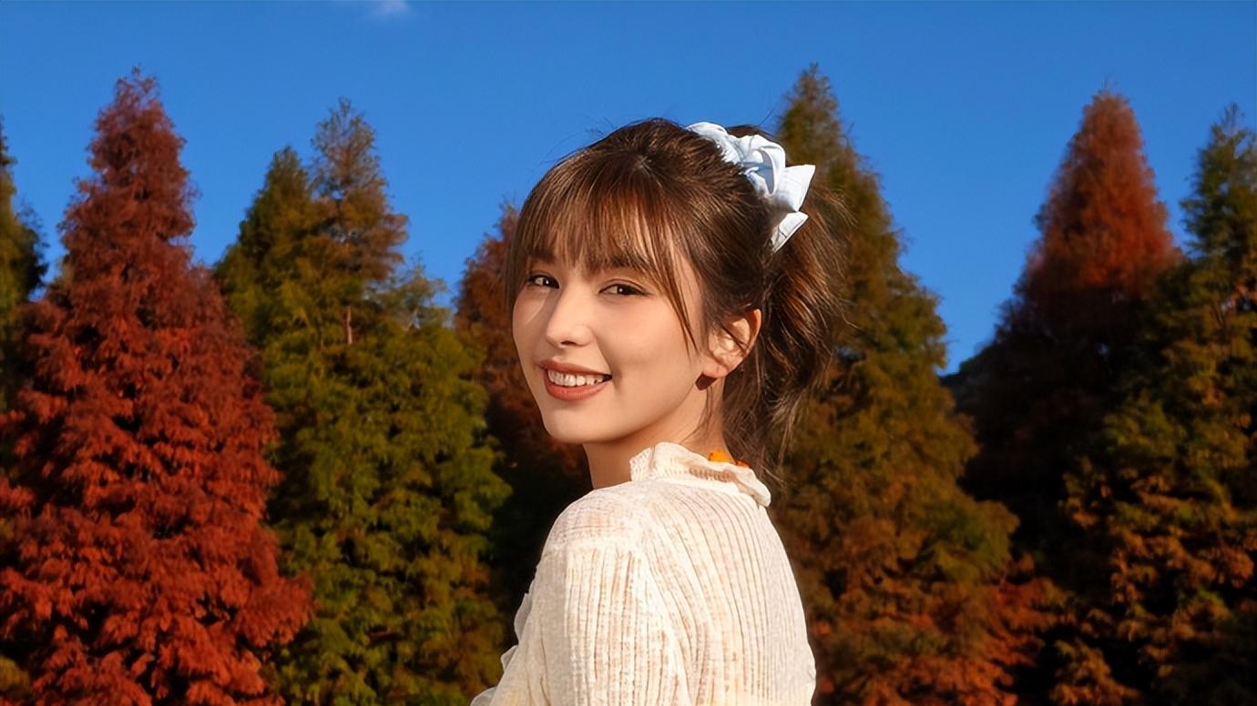 不只“小屏旗舰”，vivo S50系列携颜值、性能、影像三重突围