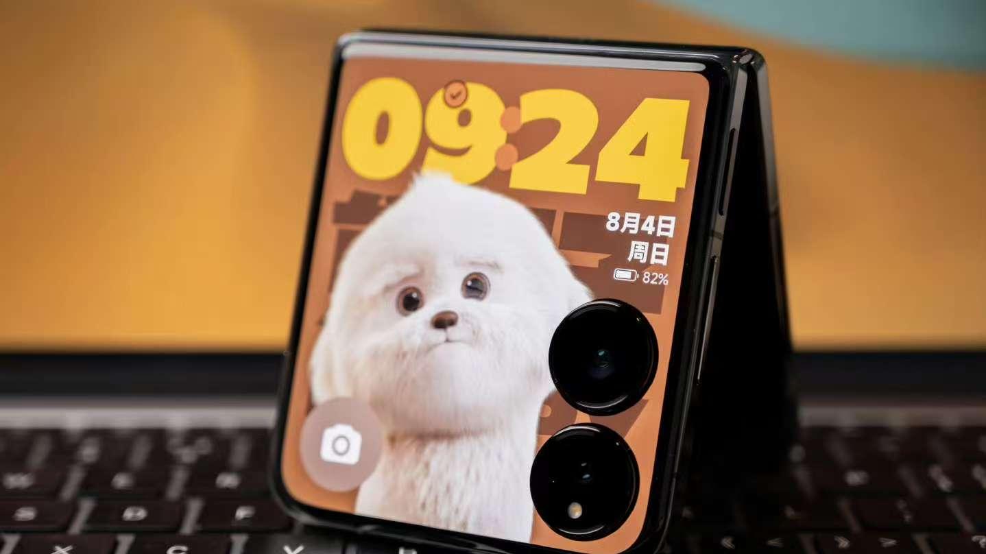 突发！小米MIX Flip2折叠屏有消息了：67W+轻薄