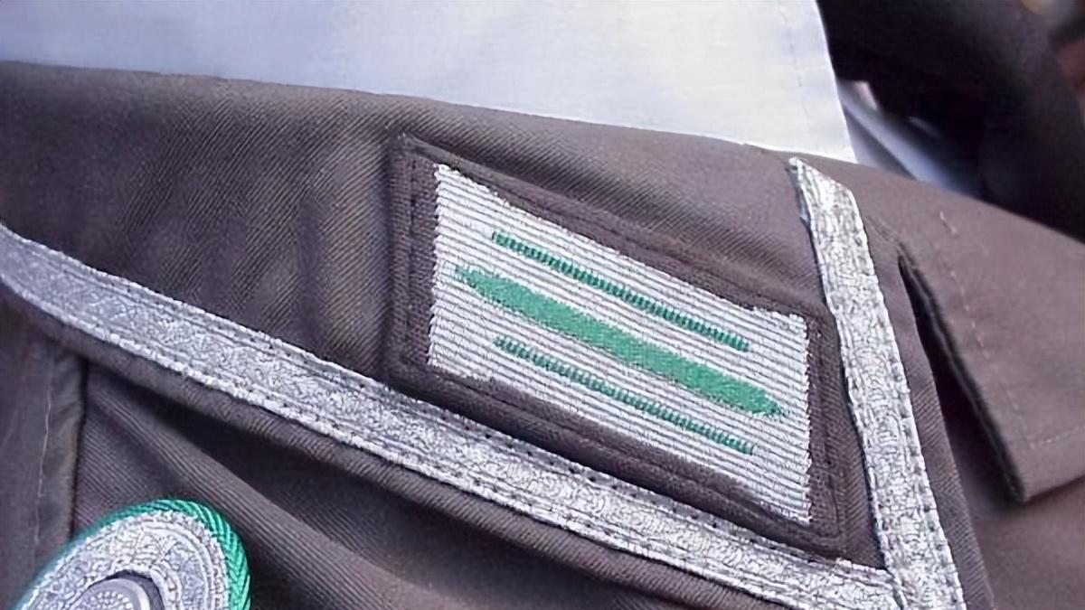 民主德国陆军军衔介绍