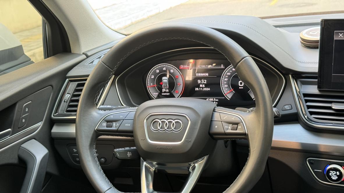 23.78万圆梦奥迪Q5L，2022款一手车况，3.1万公里准新体验