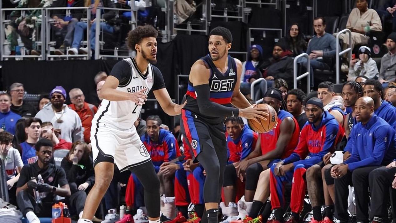 10战9胜！活塞三杀篮网比斯利被驱逐 卡约20中3杜伦18+11+6帽