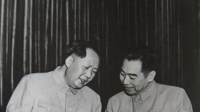 侯立虹：是歌颂总理还是搞历史虚无？