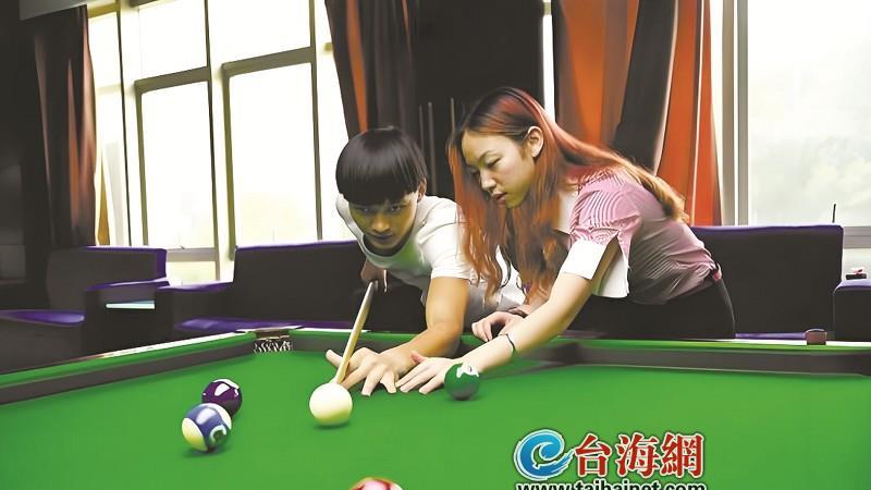 低至9.9元/小时！台球馆在厦门又火了 ，男人的快乐又回来了