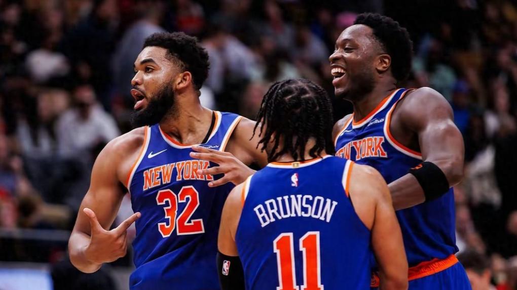 绝境求生！布伦森32分打碎质疑，尼克斯17分大胜续命东决！