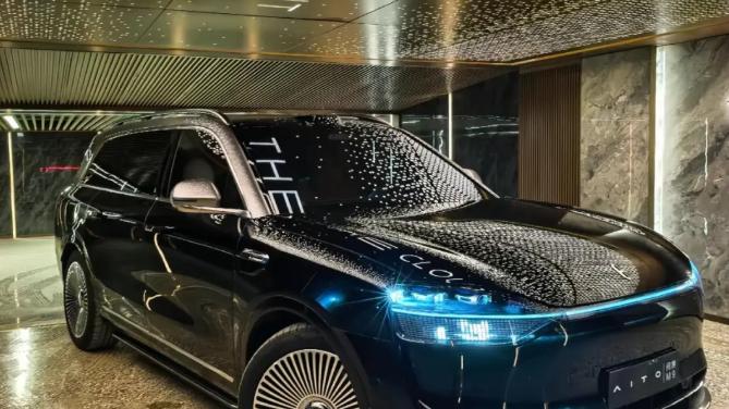 中国豪华车真的成了！极氪9X、问界M9和理想L9实测成绩亮眼