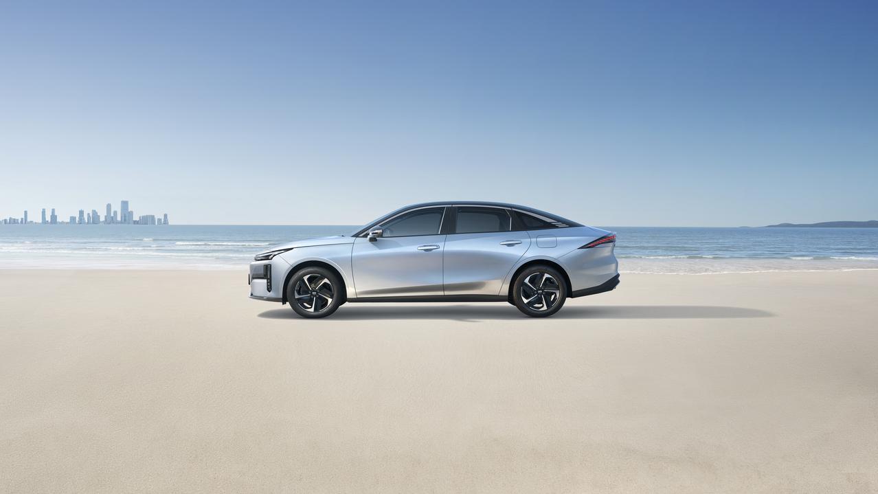 一车通关全场景，银河L6 EM-i的核心价值解读！