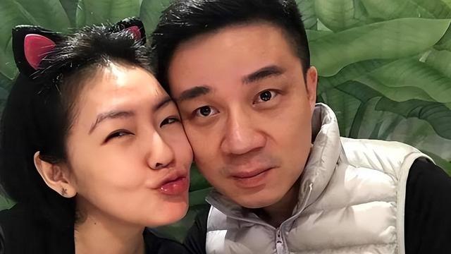 汪小菲婚期将近，小S就被曝离婚传闻，家庭事业双打击实惨