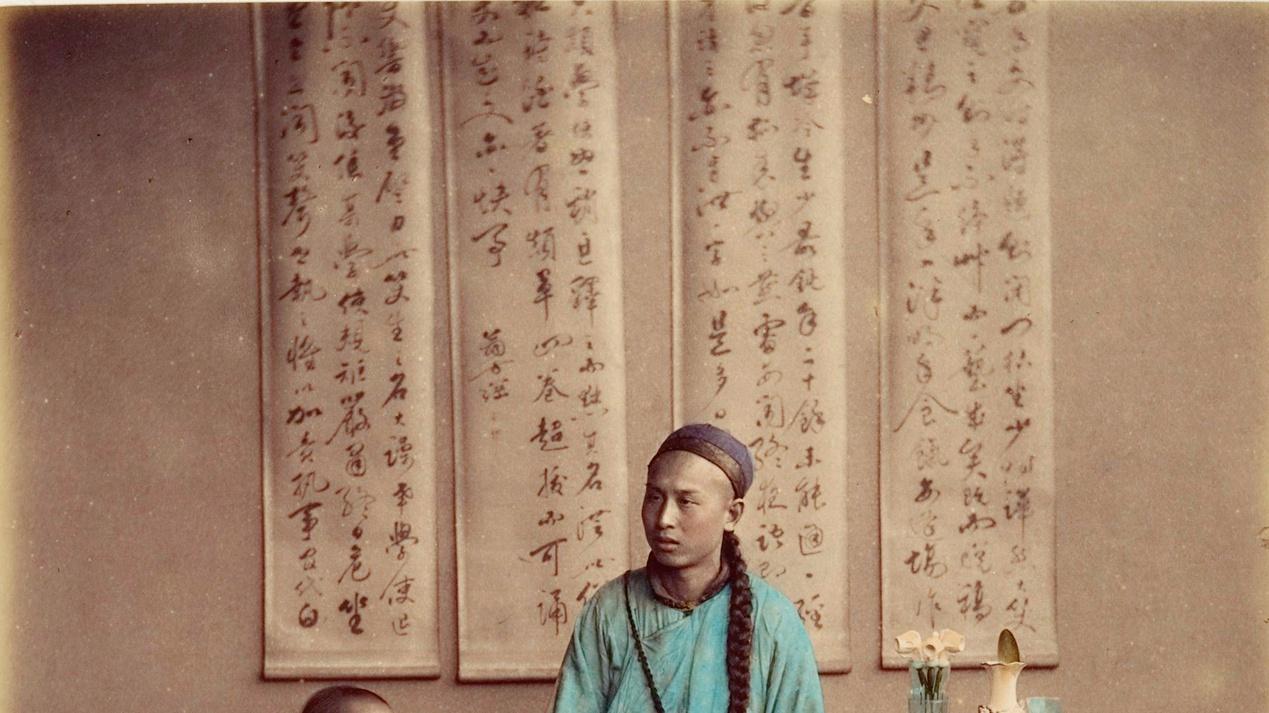 晚清老照片中的时光密码