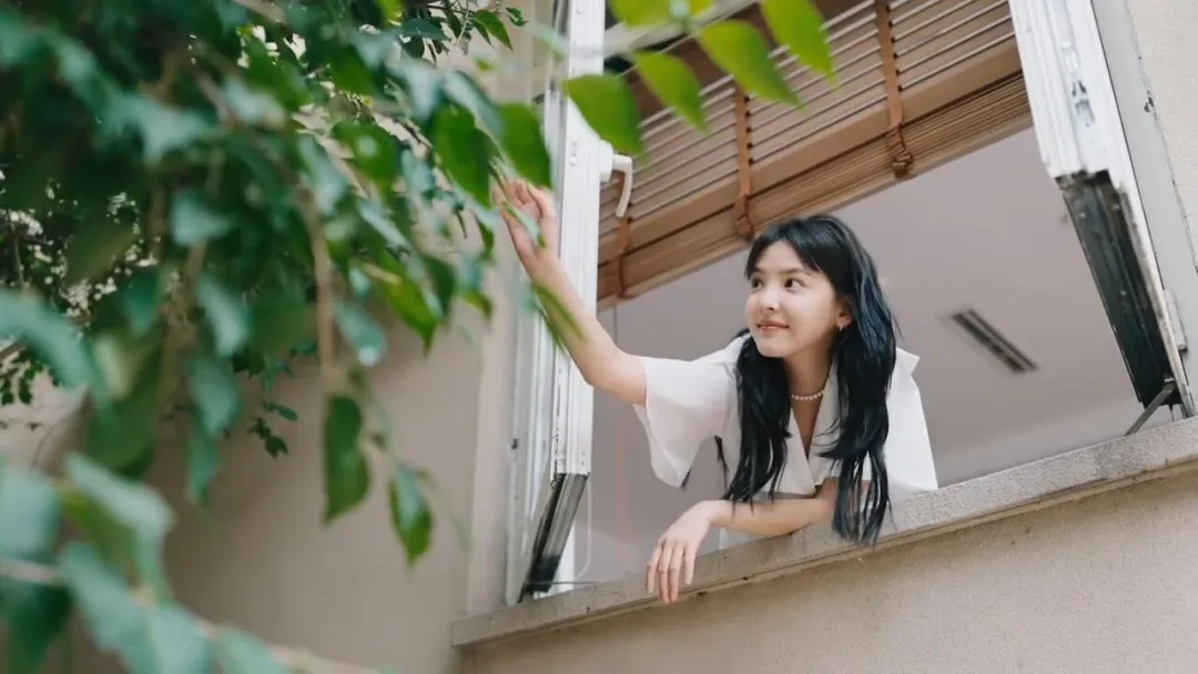 后来，我才明白，断联后不删除、不拉黑、不联系的人，不是在等对方回头，而是在等自己放下