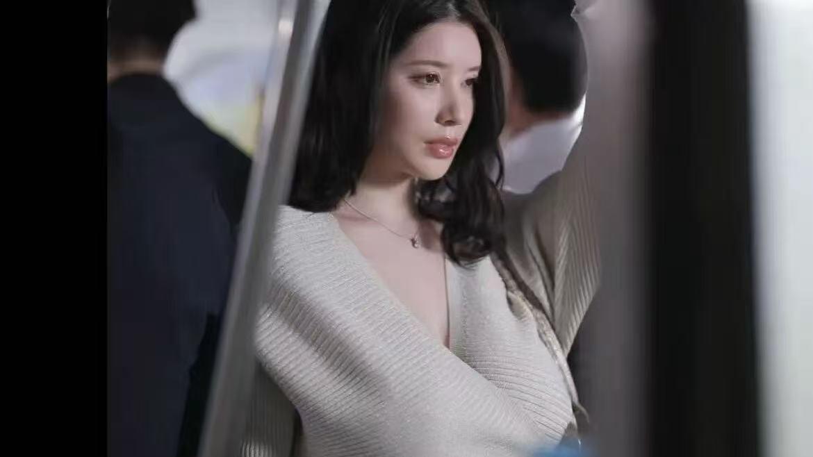 很唯美，各有各的长处吧