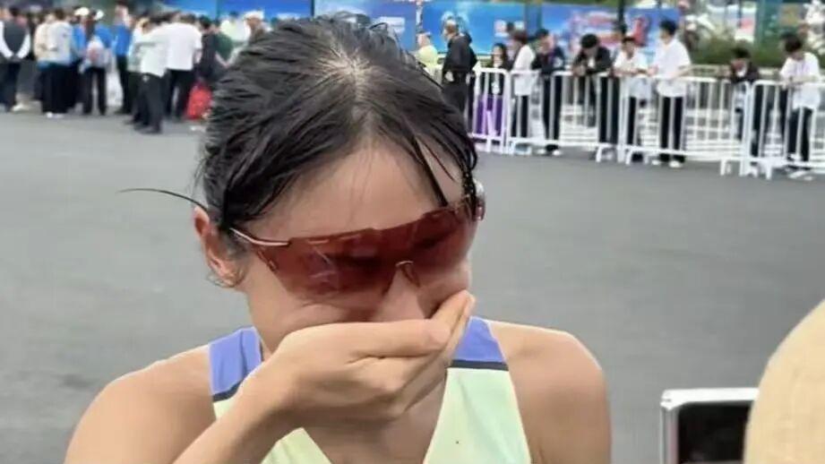 “最快女护士”的她者即地狱：因为她想调休