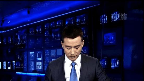 他是央视主持人，工作25年零绯闻，儿子12岁就出书，妻子身份成谜