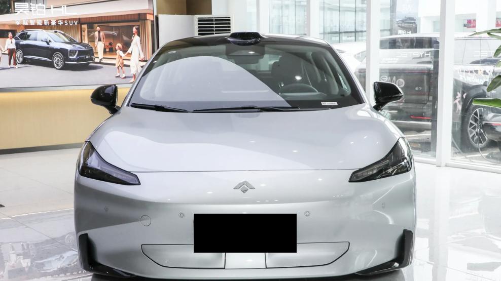 有亮点但不多，广汽昊铂GT推出新车型，提高销量恐怕有点难