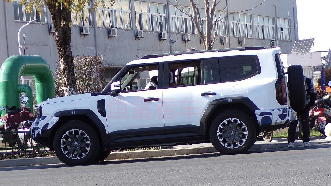 巨无霸SUV，信息翻车，你还会心动吗？