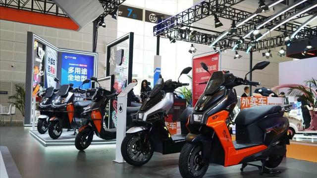 电动车怎么选？5大外卖新品牌崭露头角，颜值、性能、配置都在线