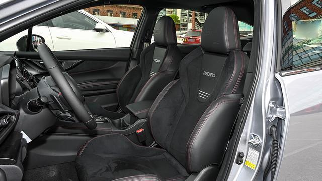 斯巴鲁WRX Wagon正式上市，外观很年轻运动，全时四驱+2.4T动力