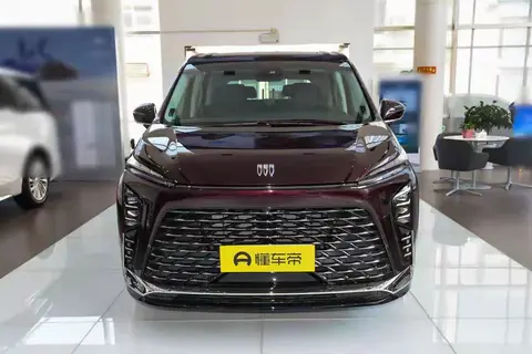 手握30-40w买GL8，舒适/豪华/旗舰差异+真实体验，一篇看懂怎么选