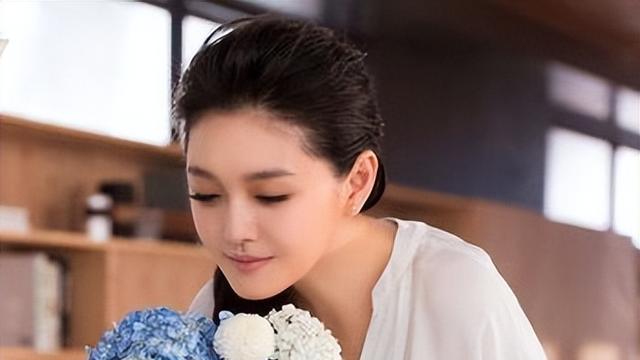 大S选择具俊晔有苦衷，人到中年，不随意再婚是美德