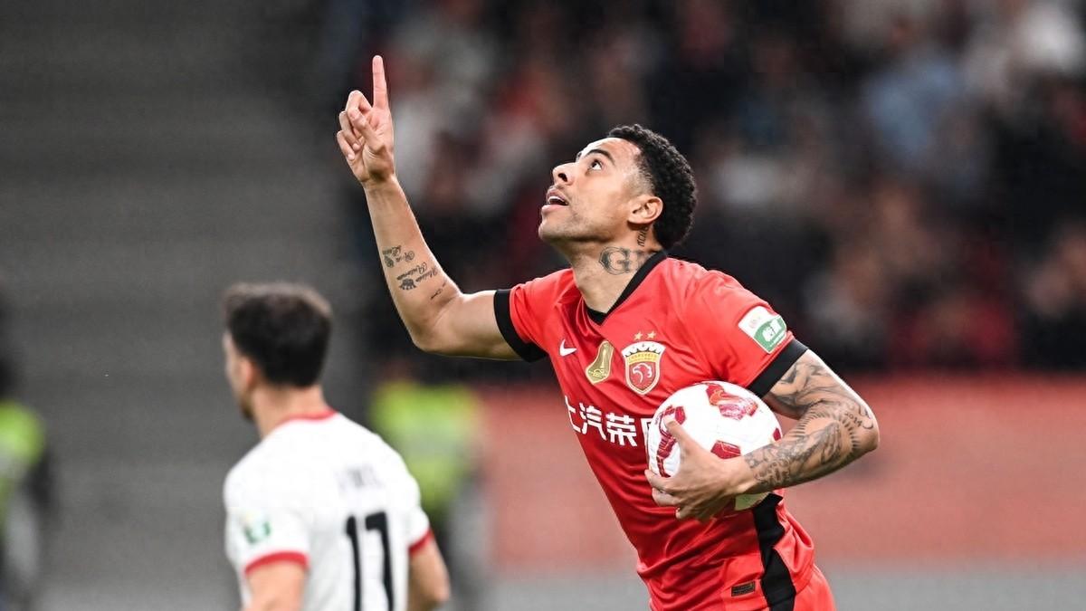 蓉城3-1逆转海港，武磊复出难救主