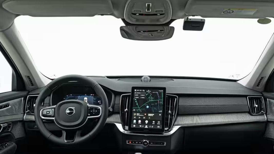 2026款沃尔沃XC90上市！网友：依旧经典