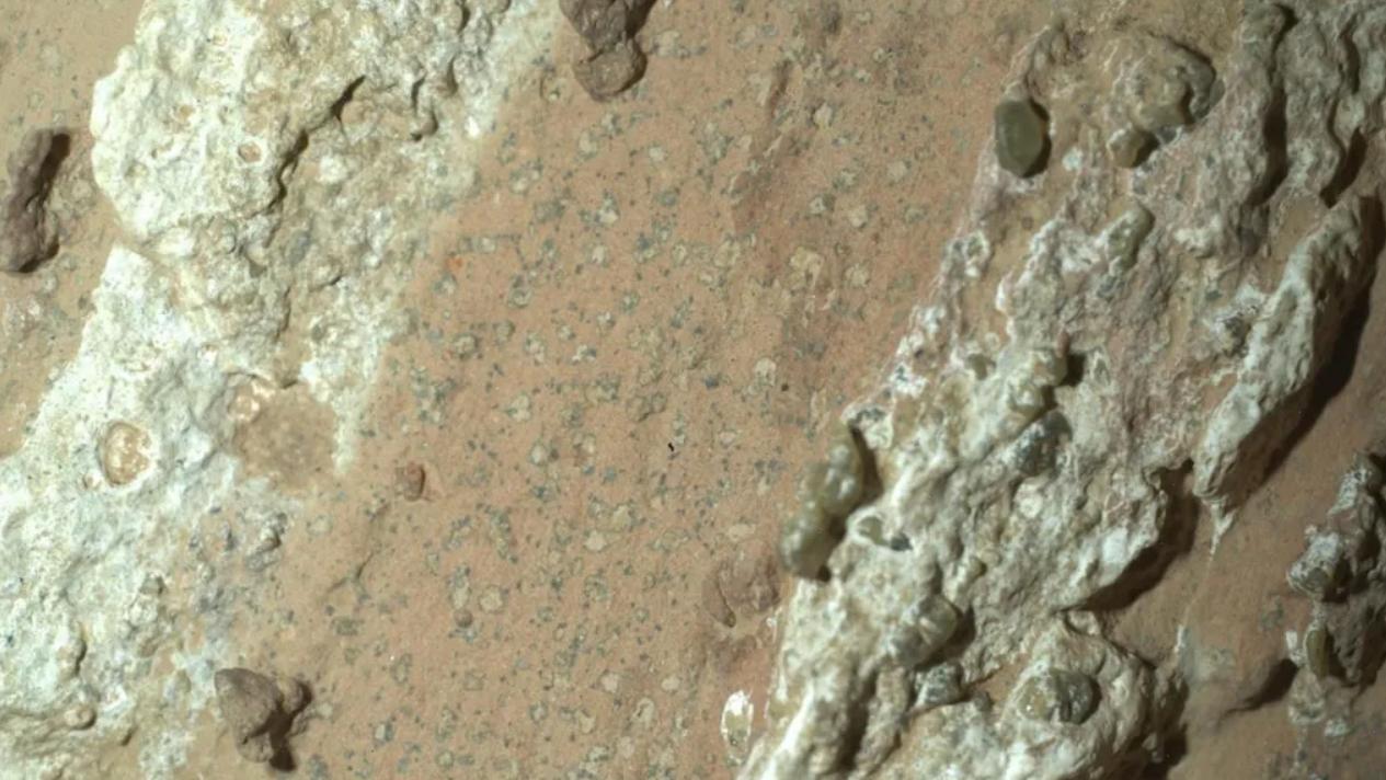 火星最清晰生命迹象？咋不直接说发现了生命？分析：美国无法带回 又一次美国负责发现，中国解决实现？