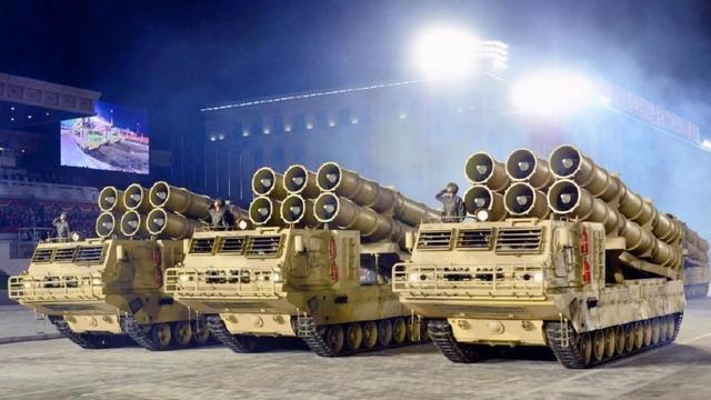 朝鲜2500万人，如何供养100多万人的军队？几乎家家有兵家家平等