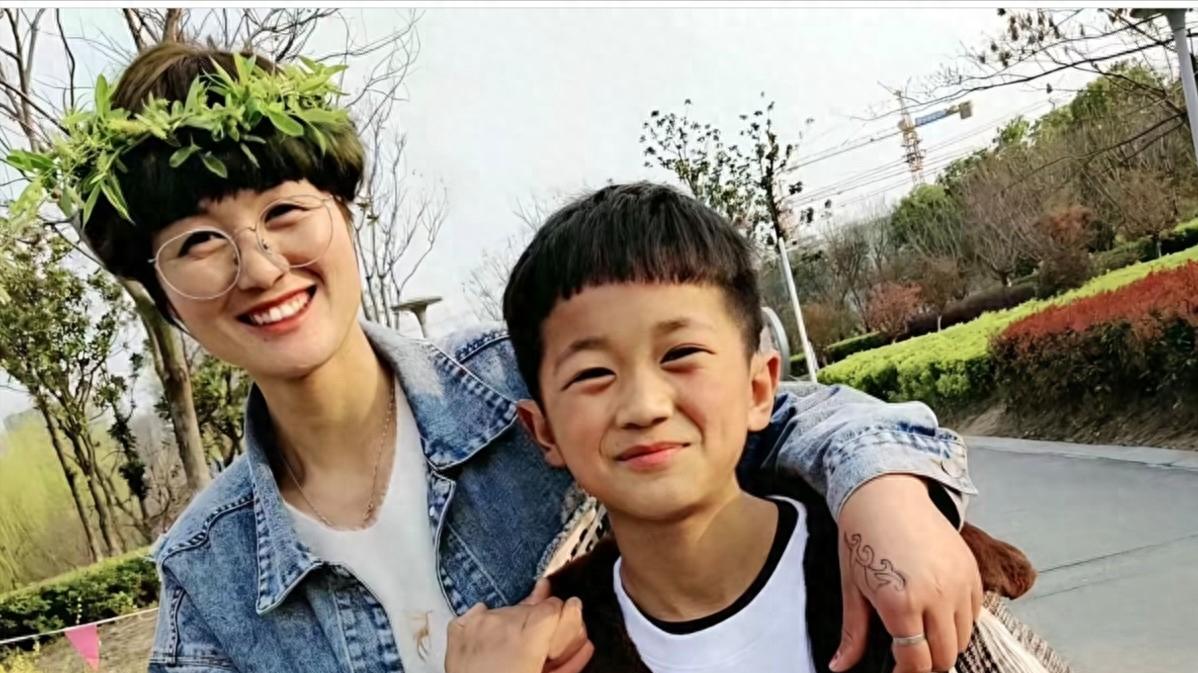 江西美女“化肥厂西施”赫娟娟去世！年仅40岁，13年没和妈妈合影