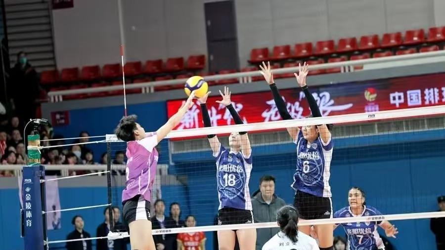 天津女排2将恐遭国家队放弃，刘美君身高太矮，刘鑫打不上主力！